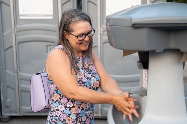 Portable Toilet Options We Offer in Barbourville, KY